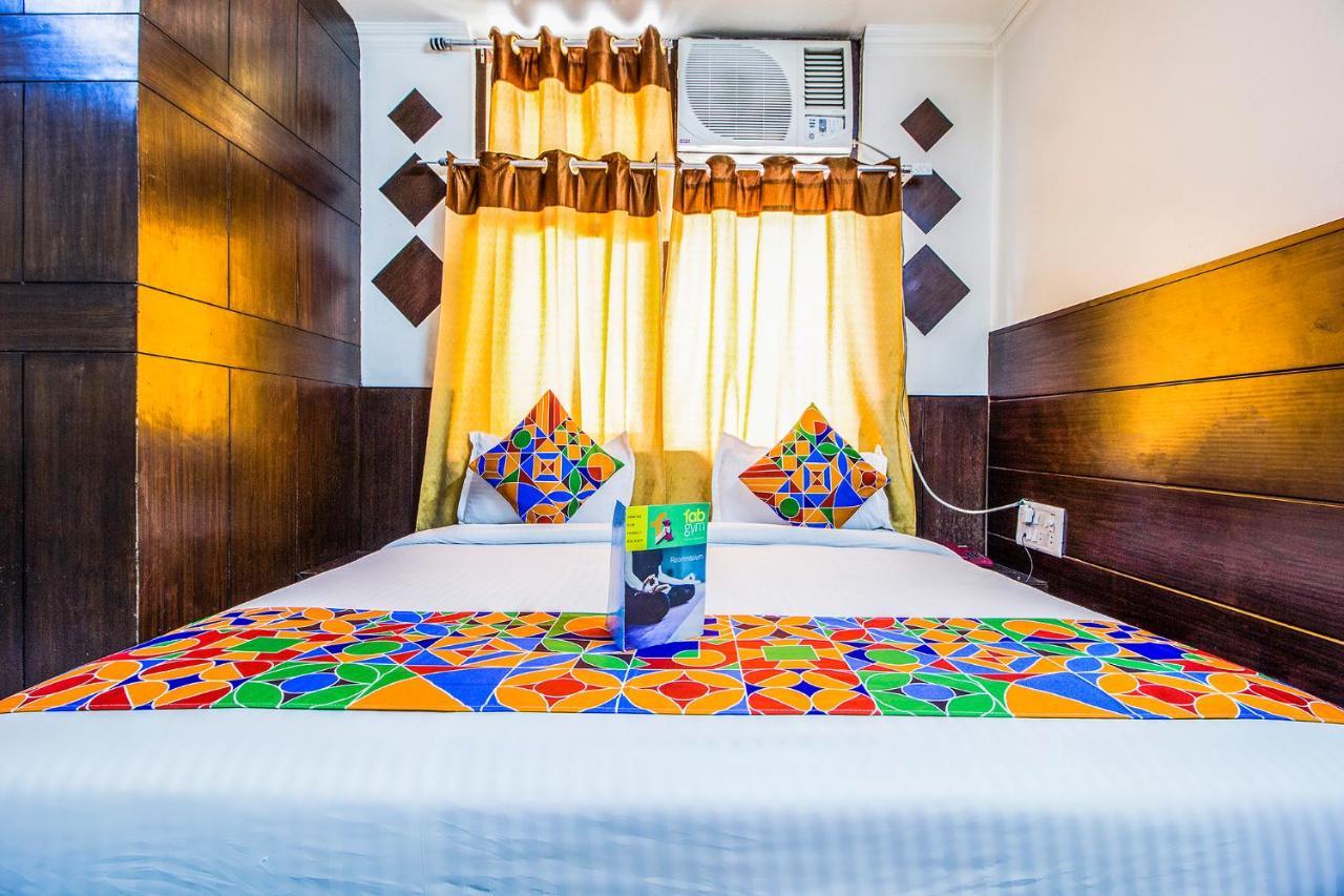 Fabexpress Alpine Hotel Agra  Eksteriør billede